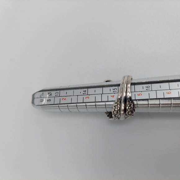 Vintage Spoon Ring Rosebud pattern sz 4.5 adjustable. - Picture 11 of 11